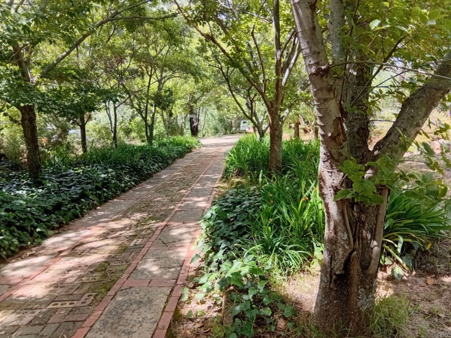 5 Bedroom Property for Sale in Clarens Free State